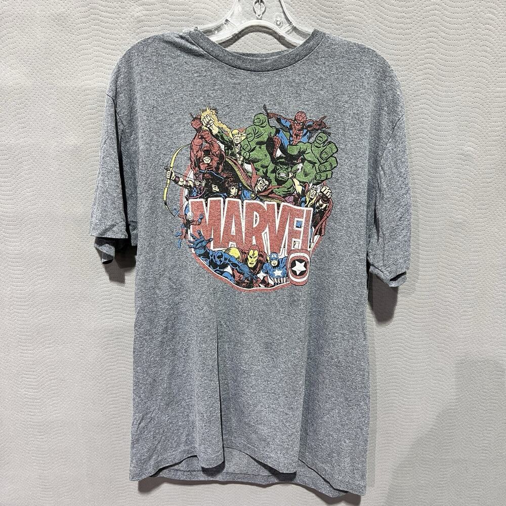 Marvel Graphic T-shirt Size Large BR2011